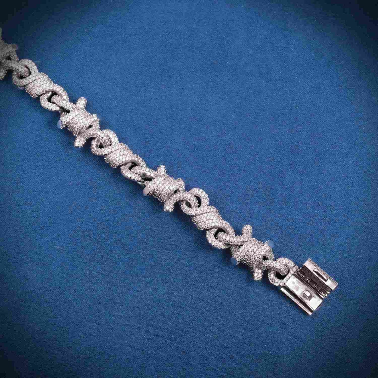 10MM Moissanite Spiked Infinity Link Bracelet 14K Gold